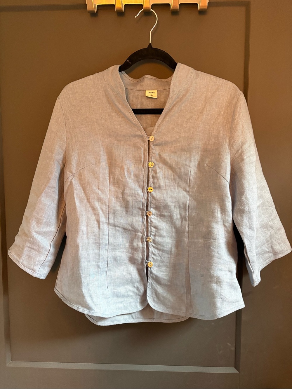 Light Blue Linen Button-Front Women’s Top
